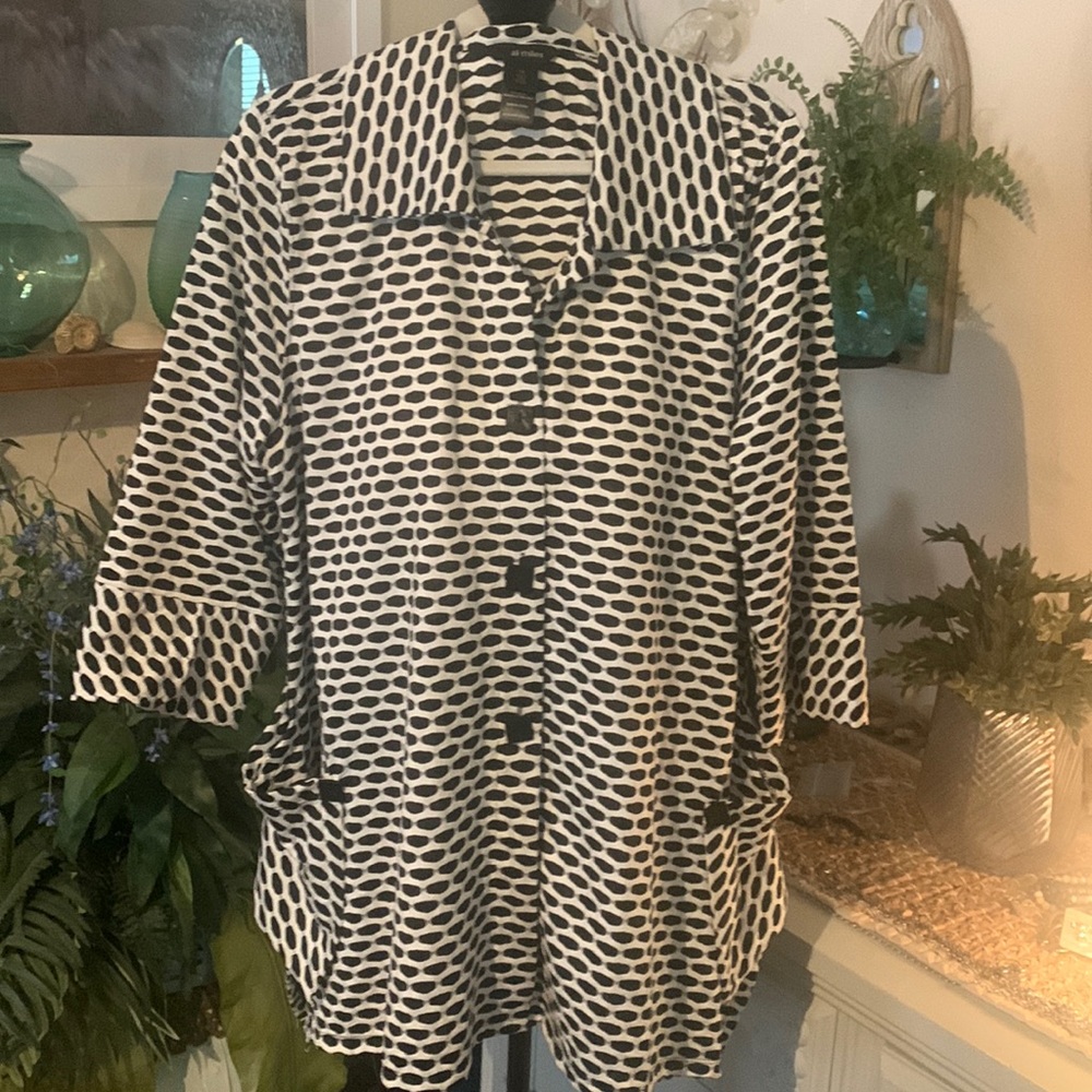Ali Miles button down tunic size 1X